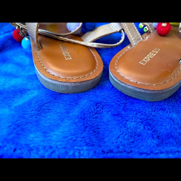 EXPRESS SANDALS - Picture 3 of 5